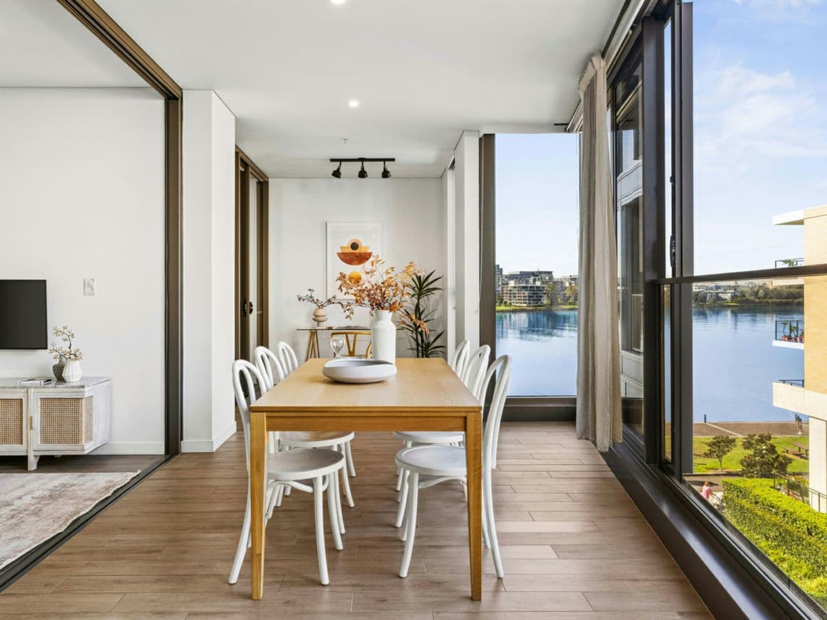 414/7 Half Street, WENTWORTH POINT, Wentworth Point - Image 1