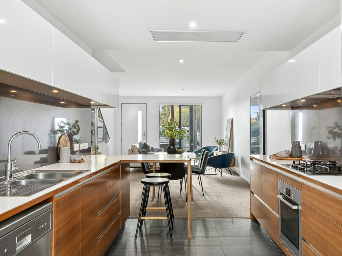 1/9 York Street, GEELONG, Geelong - Thumbnail 3