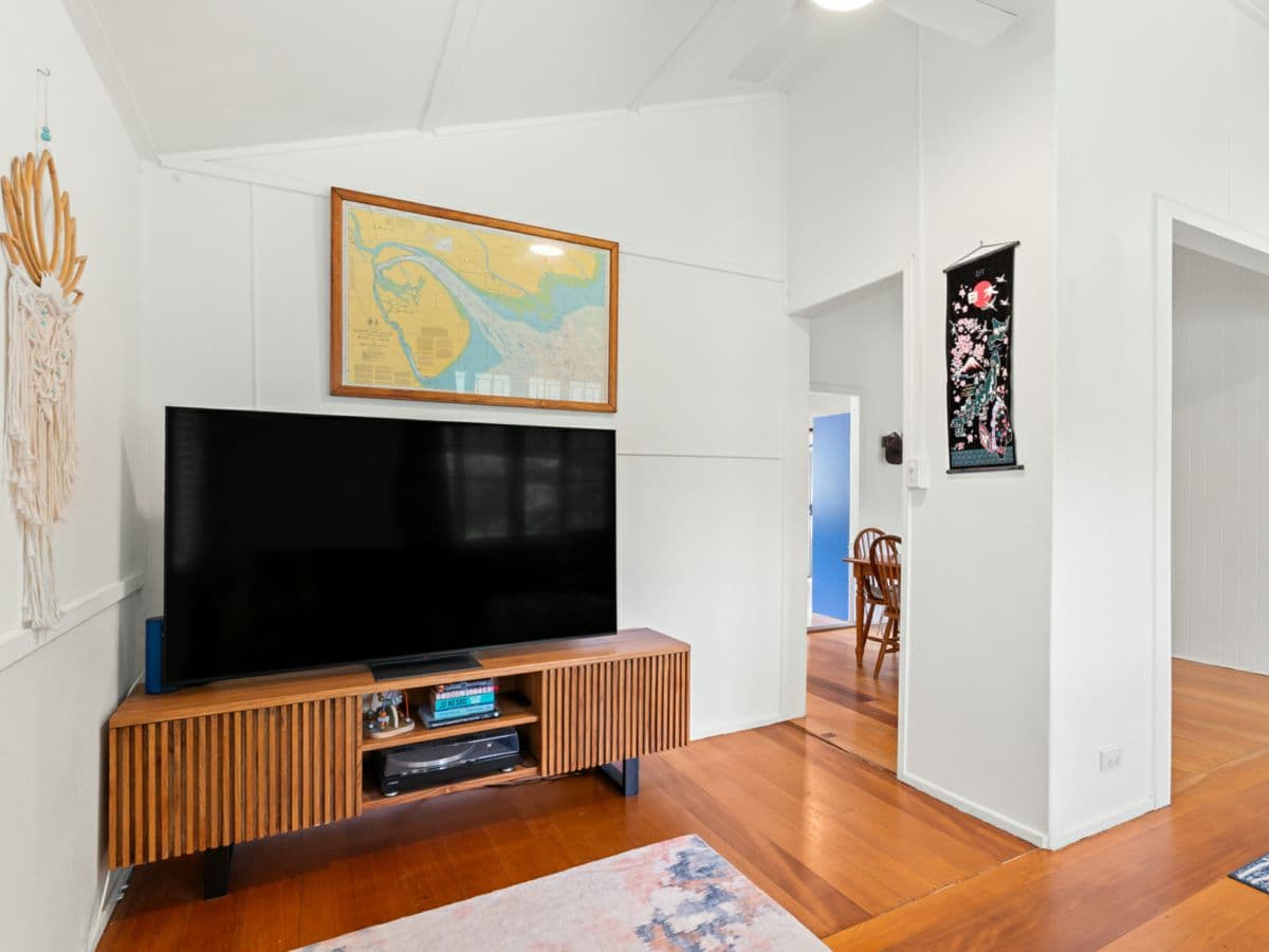 448-450 Severin Street, MANUNDA, Manunda - Thumbnail 8