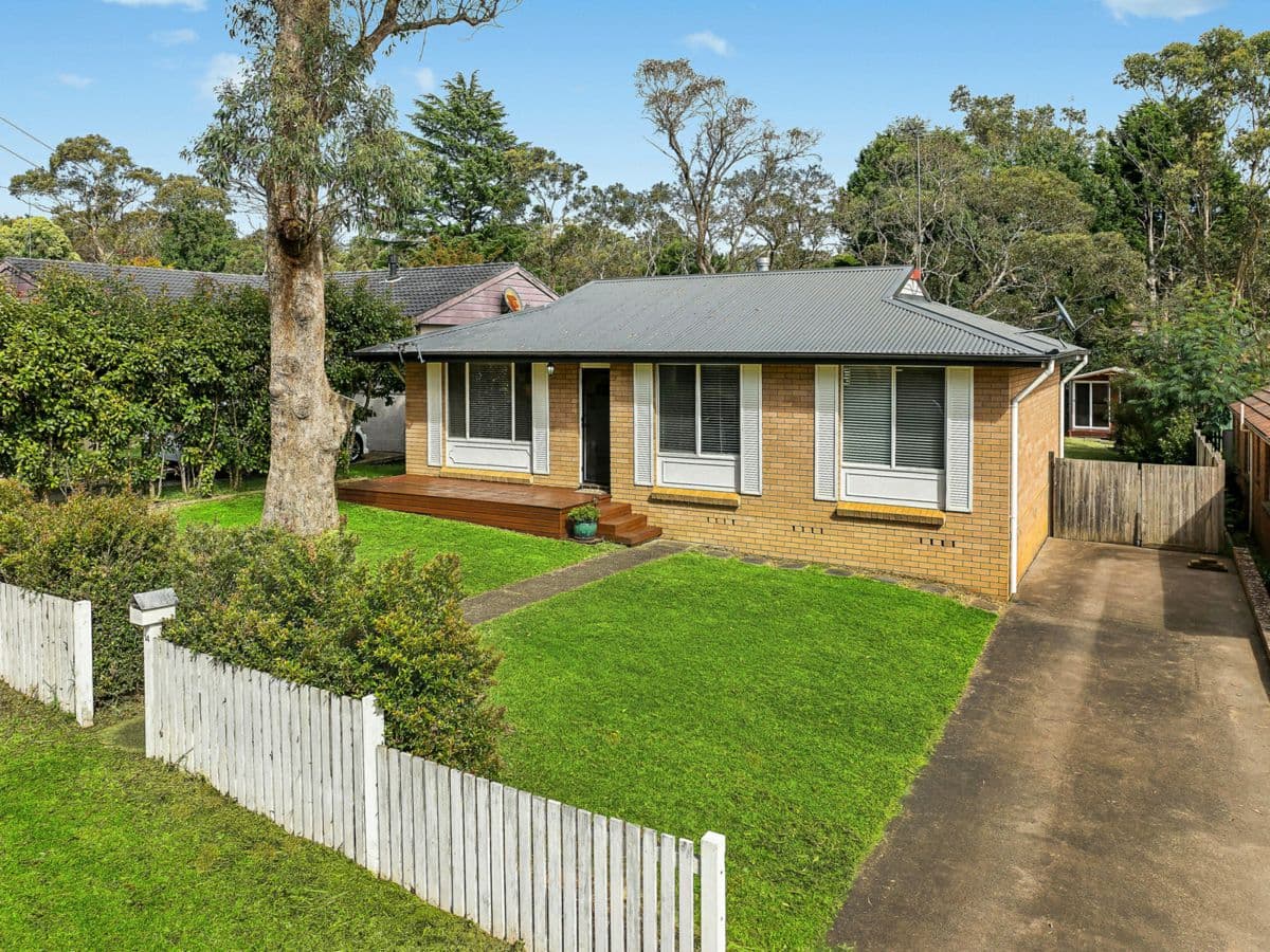 14 Canberra Street, WENTWORTH FALLS, Wentworth Falls - Image 1