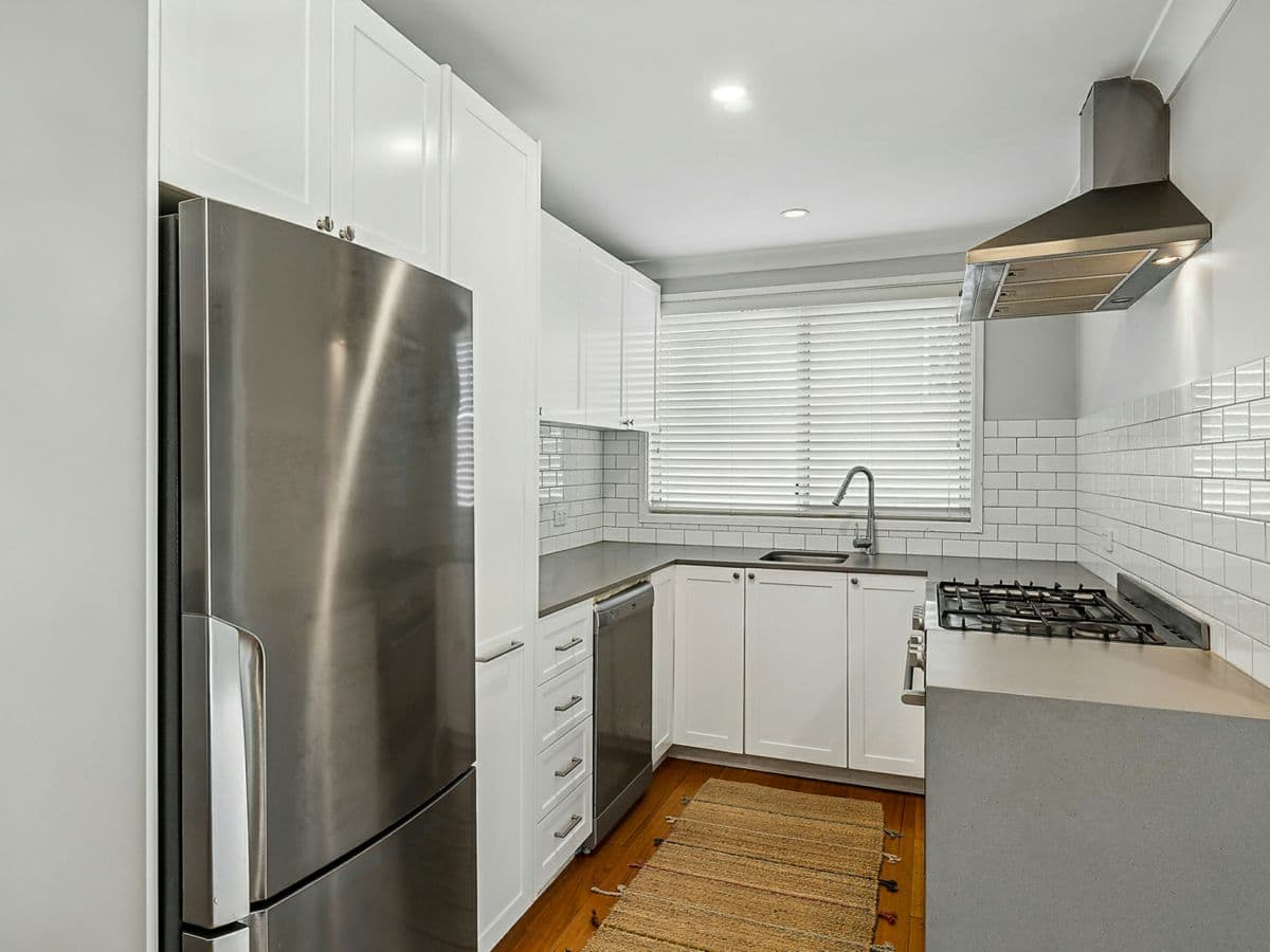 14 Canberra Street, WENTWORTH FALLS, Wentworth Falls - Thumbnail 3