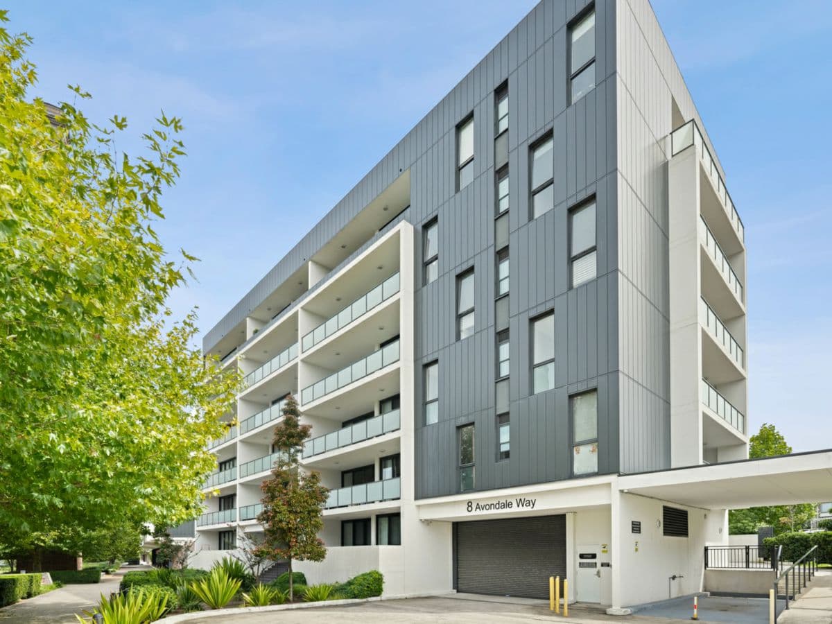 302/8 Avondale Way, EASTWOOD, Eastwood - Image 1