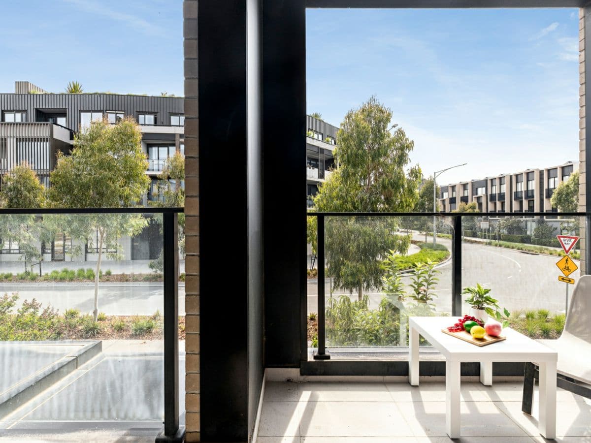 32 Mills Boulevard, ALPHINGTON, Alphington - Thumbnail 5