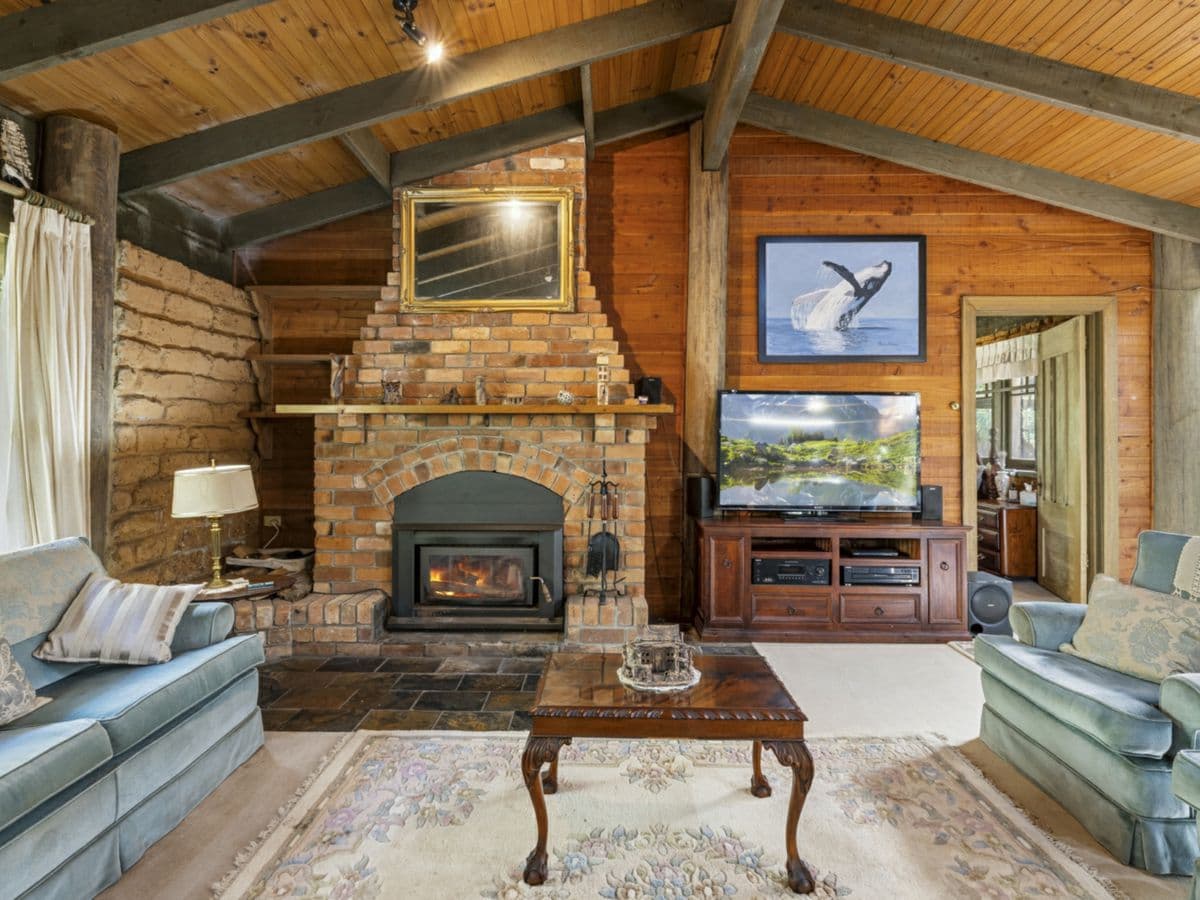 2 Woodland Drive, MERIMBULA, Merimbula - Thumbnail 6
