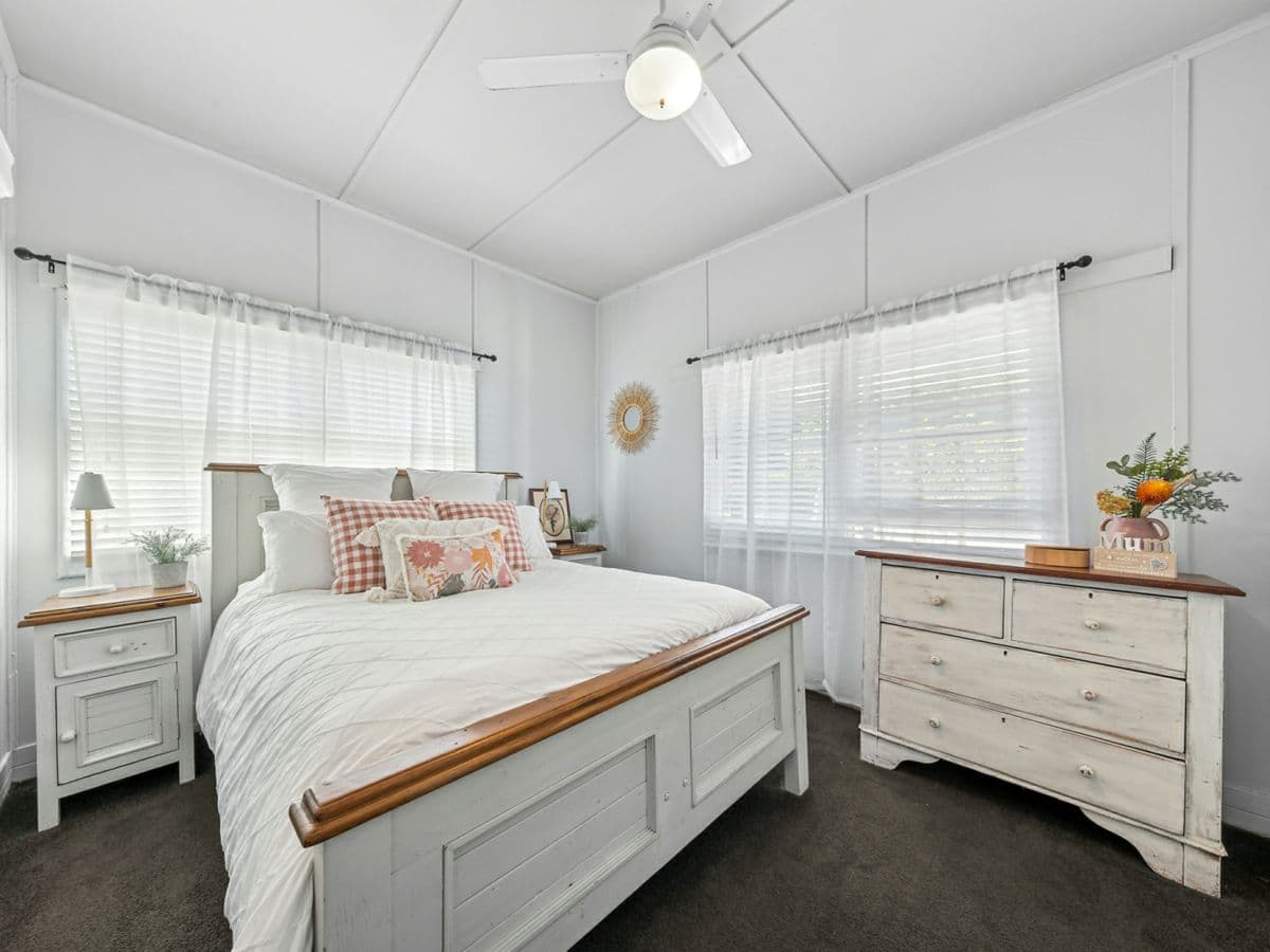 11 Cooper Street, CESSNOCK, Cessnock - Thumbnail 6