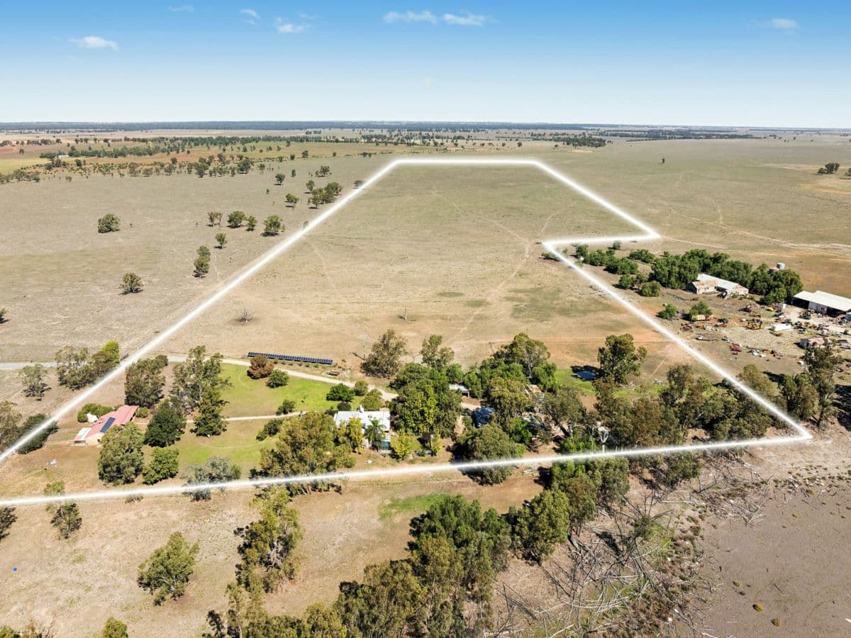 152 Syme Road, GILLENBAH, Gillenbah - Image 1