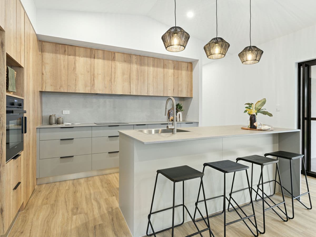 31 Macaranga Road, BENTLEY PARK, Bentley Park - Thumbnail 6