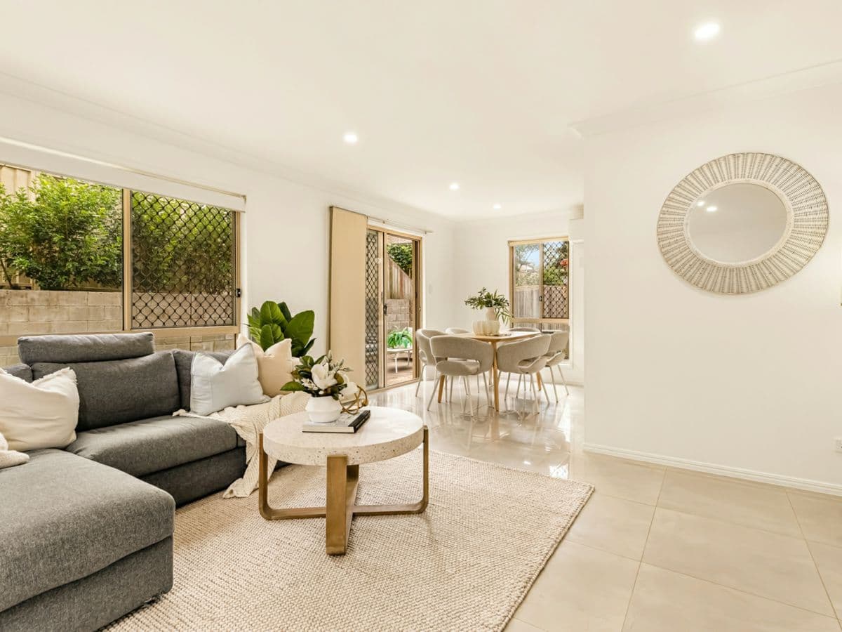 9/20 Flamingo Close, WISHART, Wishart - Thumbnail 3