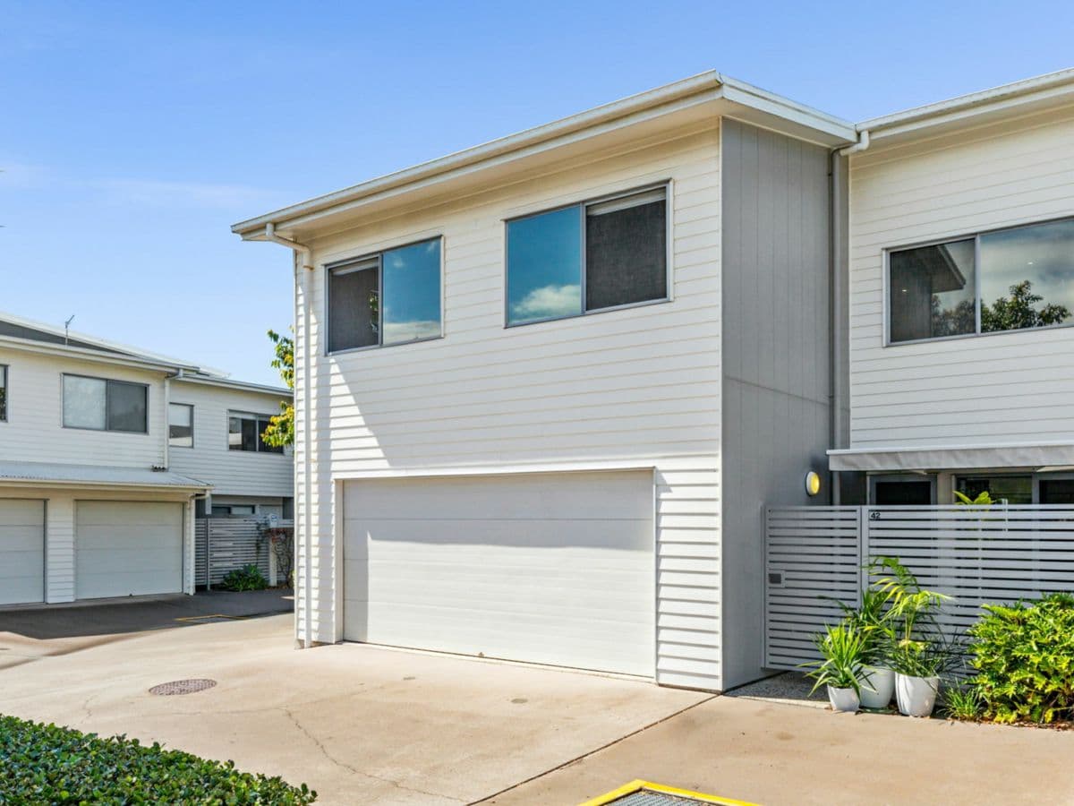 42/1 Hibbertia Street, MOUNTAIN CREEK, Mountain Creek - Image 1