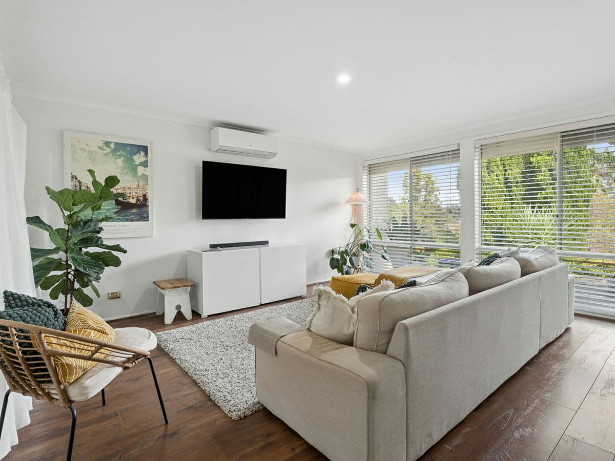 11 Minchinbury Terrace, ESCHOL PARK, Eschol Park - Thumbnail 2