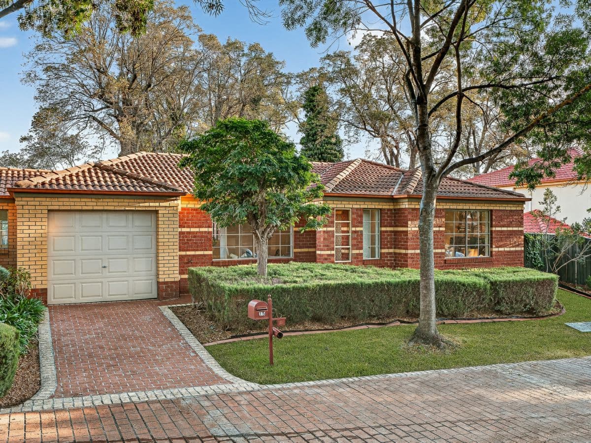 15 Peppermint Grove, BOX HILL SOUTH, Box Hill South - Image 1
