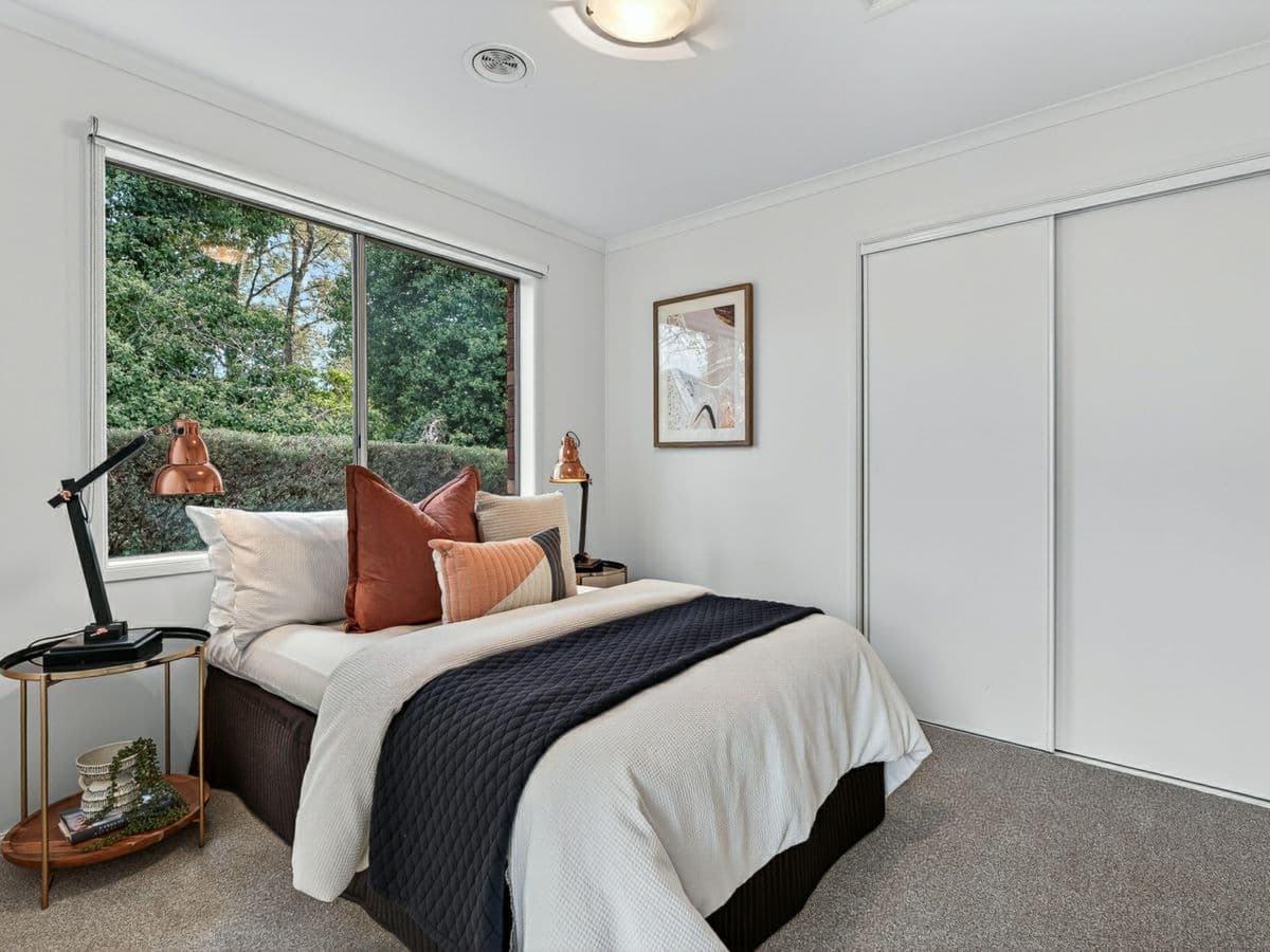 15 Peppermint Grove, BOX HILL SOUTH, Box Hill South - Thumbnail 8