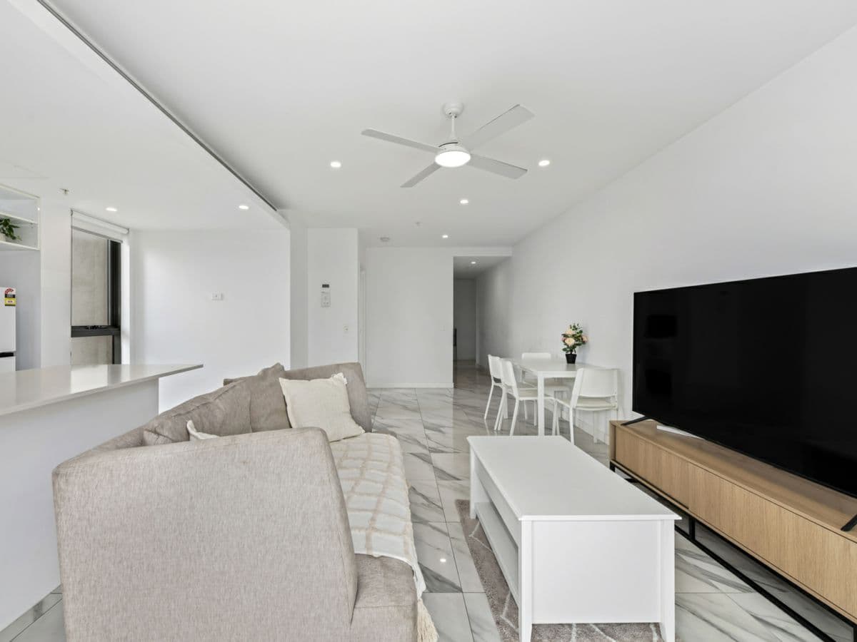 709/70-74 Carl Street, WOOLLOONGABBA, Woolloongabba - Thumbnail 7