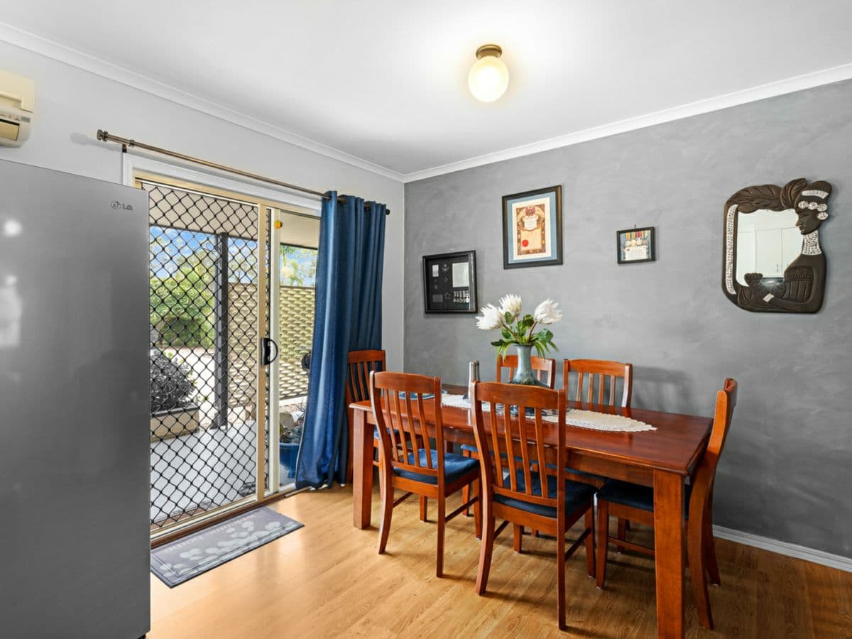 19 Brooke Court, OAKHURST, Oakhurst - Thumbnail 7