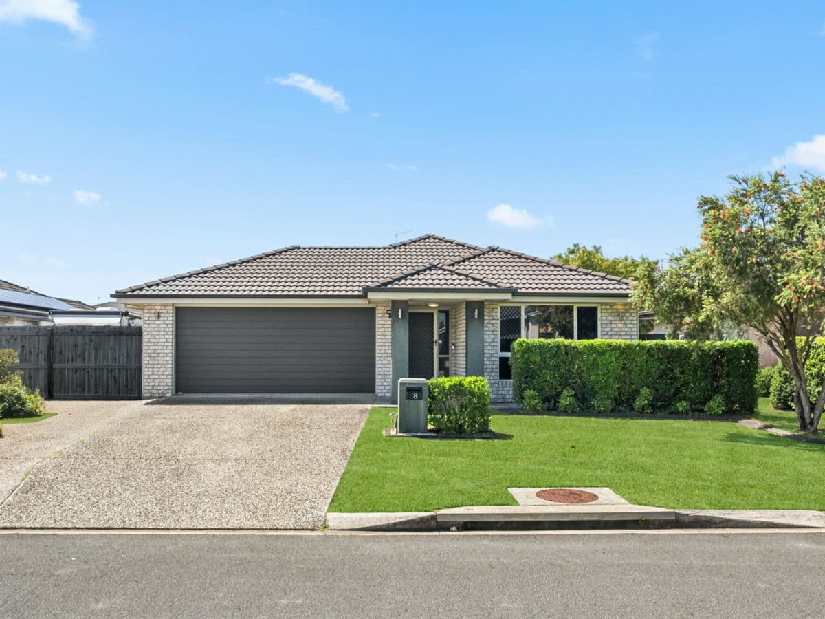 18 Reserve Drive, CABOOLTURE, Caboolture - Image 1