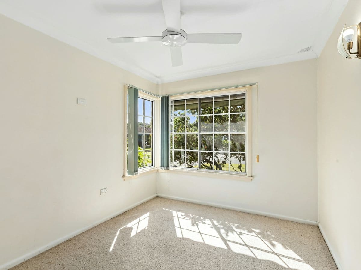 54 Camellia Circle, WOY WOY, Woy Woy - Thumbnail 6