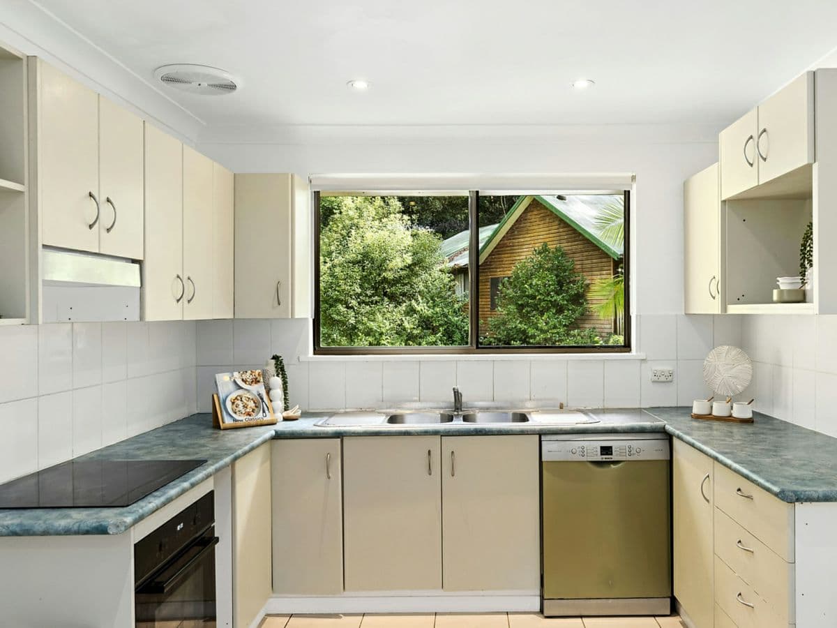 12 Gloster Close, EAST GOSFORD, East Gosford - Thumbnail 3