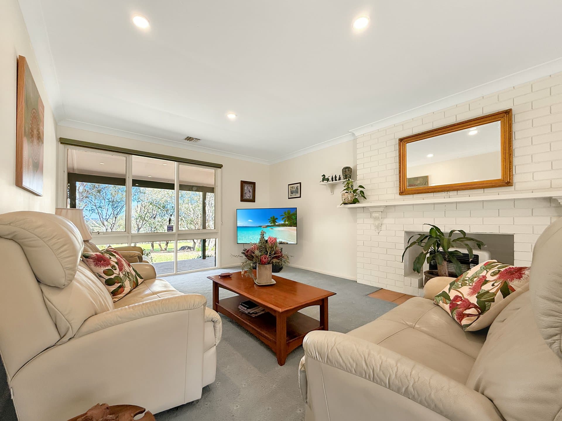 60 Redhill Road, Young, Young - Thumbnail 6