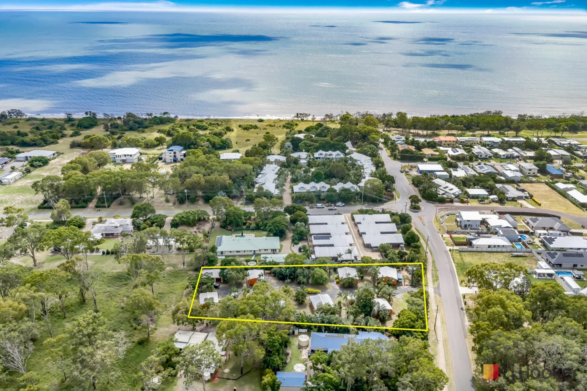 39 Palm View Drive, Moore Park Beach, Moore Park Beach - Thumbnail 2