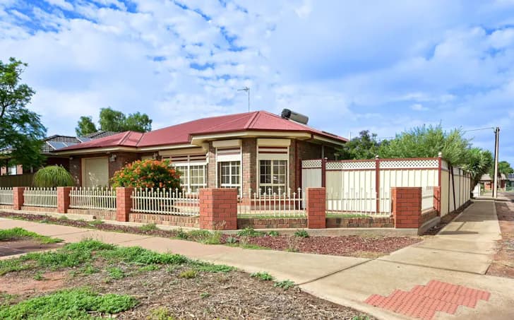 17 Viscount Slim Avenue, Whyalla Norrie, SA, 5608, Whyalla Norrie - Thumbnail 3