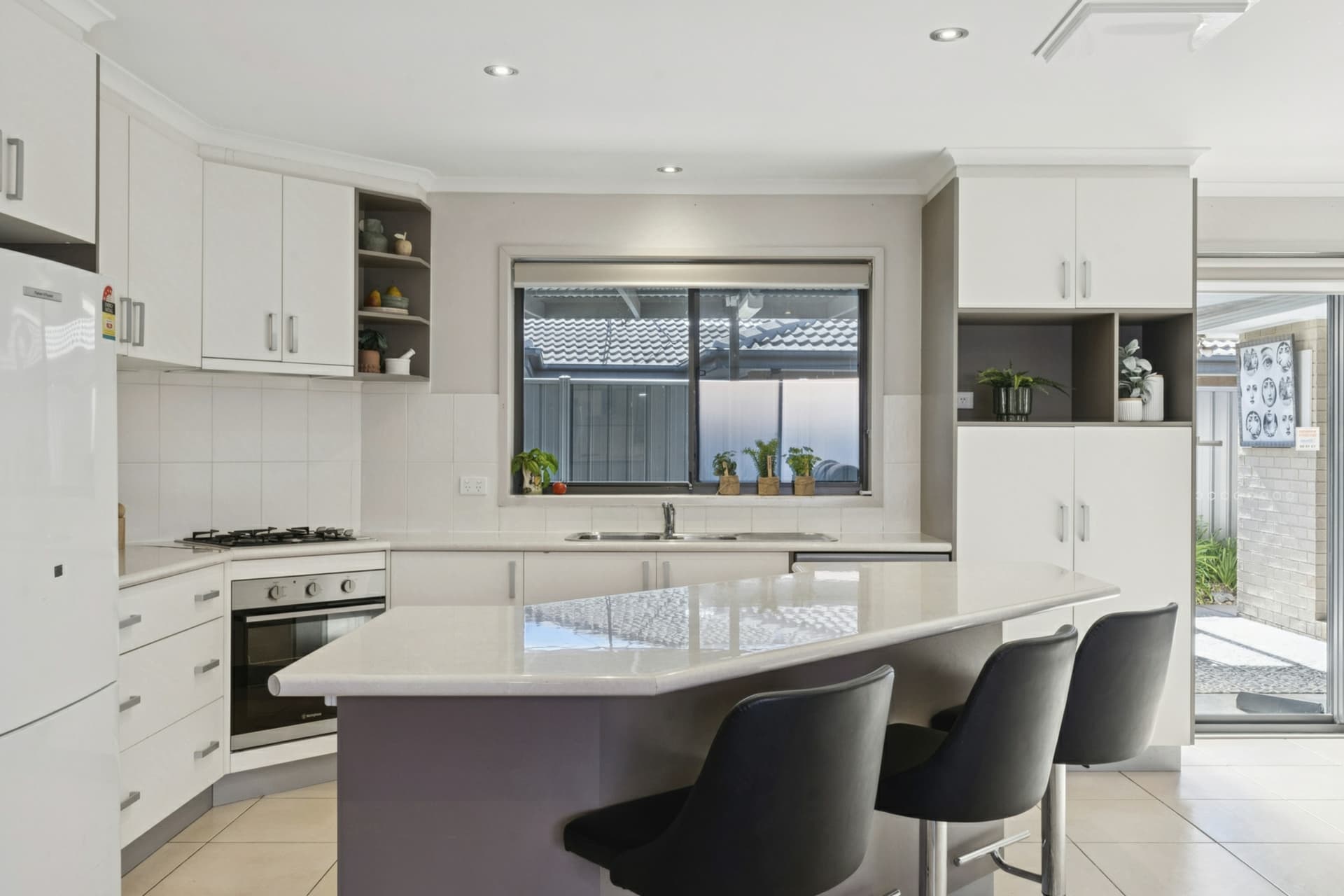 11 Anchorage Street, Harrison, Harrison - Thumbnail 3