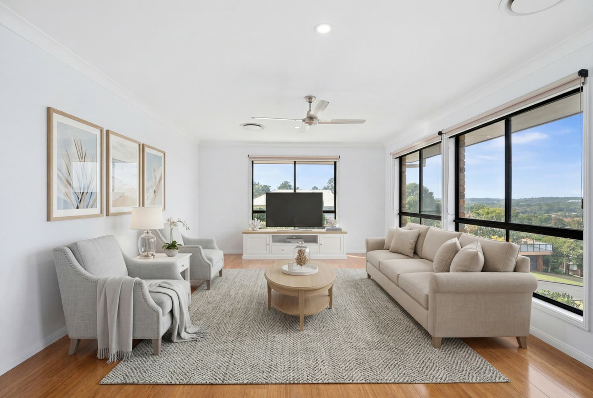 22 Pago Terrace, Pacific Pines, Pacific Pines - Thumbnail 4