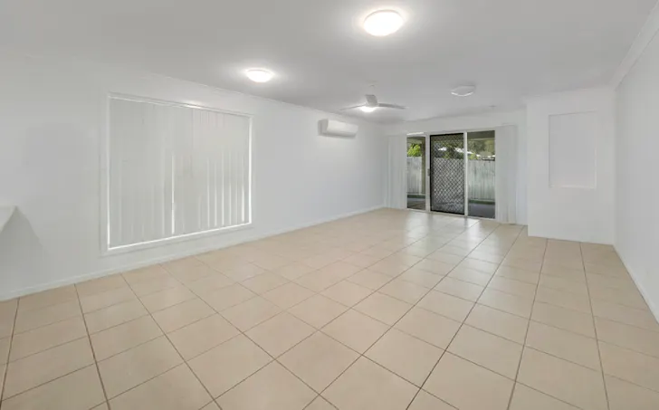 8 Namadgi Terrace, New Auckland, QLD, 4680, New Auckland - Thumbnail 4