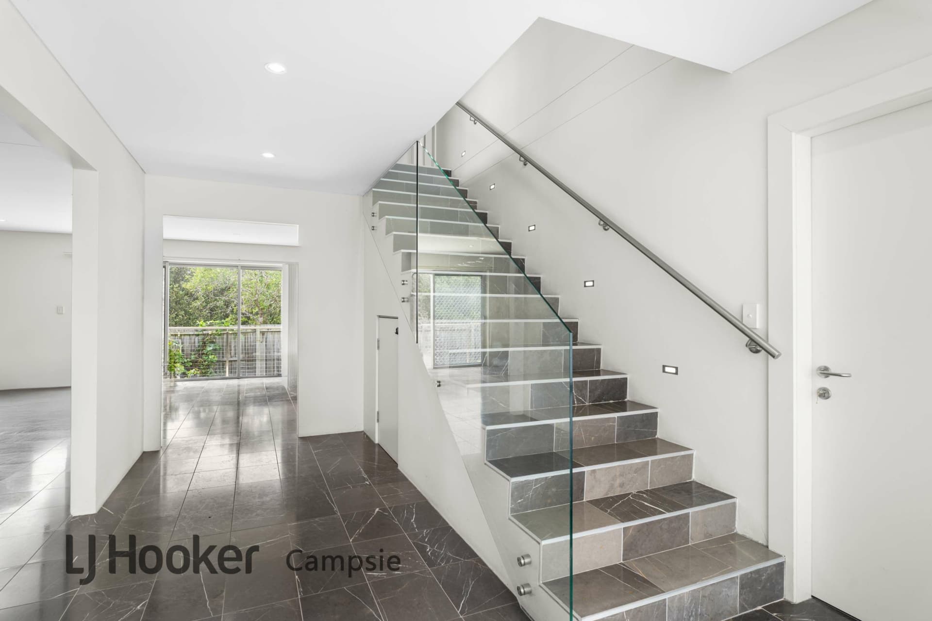 22 Lindsay Street, Campsie, Campsie - Thumbnail 8