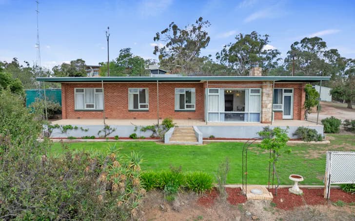6 Bindarrah Road, Clare, SA, 5453, Clare - Thumbnail 8