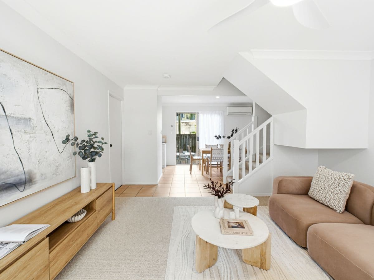 2/37 Birdwood Road, HOLLAND PARK WEST, Holland Park West - Thumbnail 3