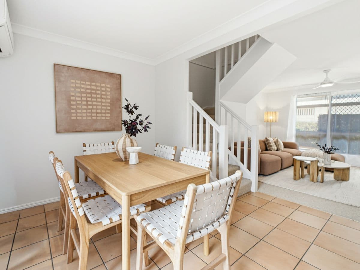 2/37 Birdwood Road, HOLLAND PARK WEST, Holland Park West - Thumbnail 5