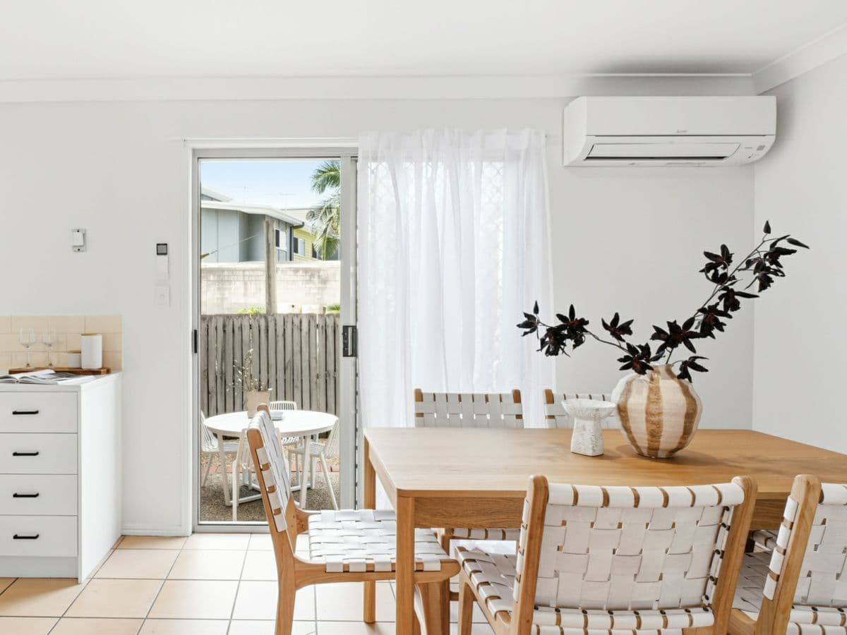 2/37 Birdwood Road, HOLLAND PARK WEST, Holland Park West - Thumbnail 6