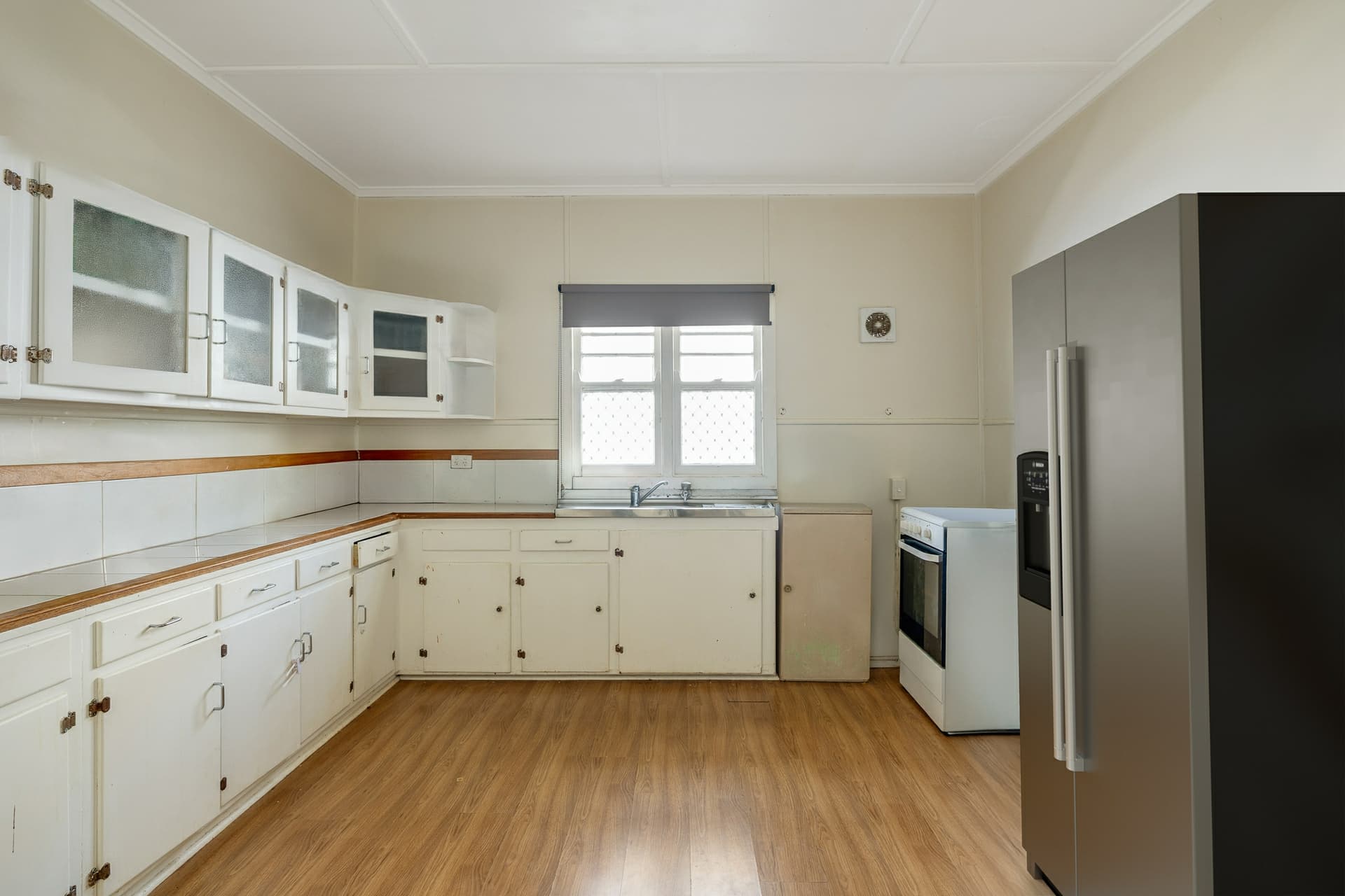 24 Stone Street, Wilsonton, Wilsonton - Thumbnail 2