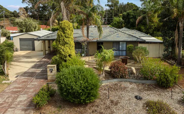 4 Atherton Close, Greenfields, WA, 6210, Greenfields - Thumbnail 2