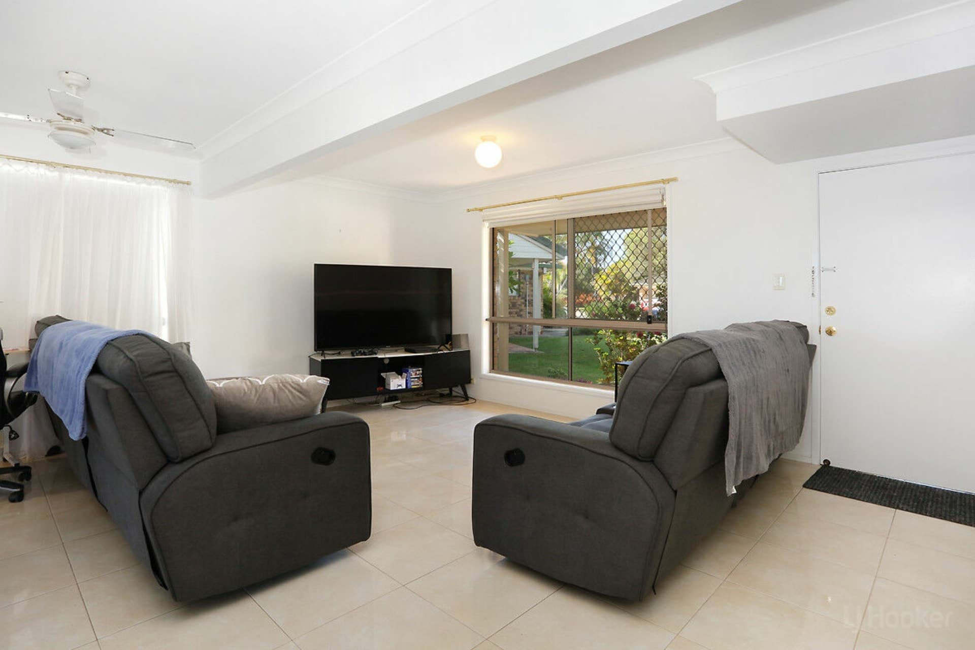 14/2-10 Weedons Road, Nerang, Nerang - Thumbnail 2