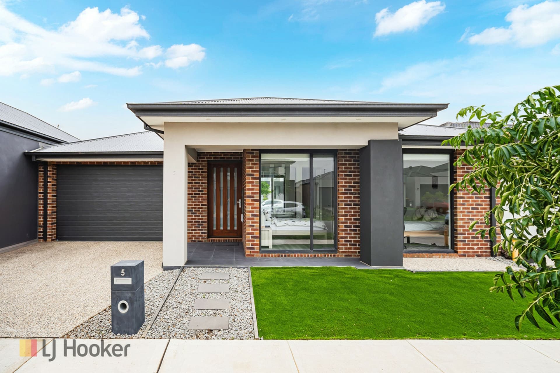 5 Eulinga Street, Mickleham, Mickleham - Thumbnail 2