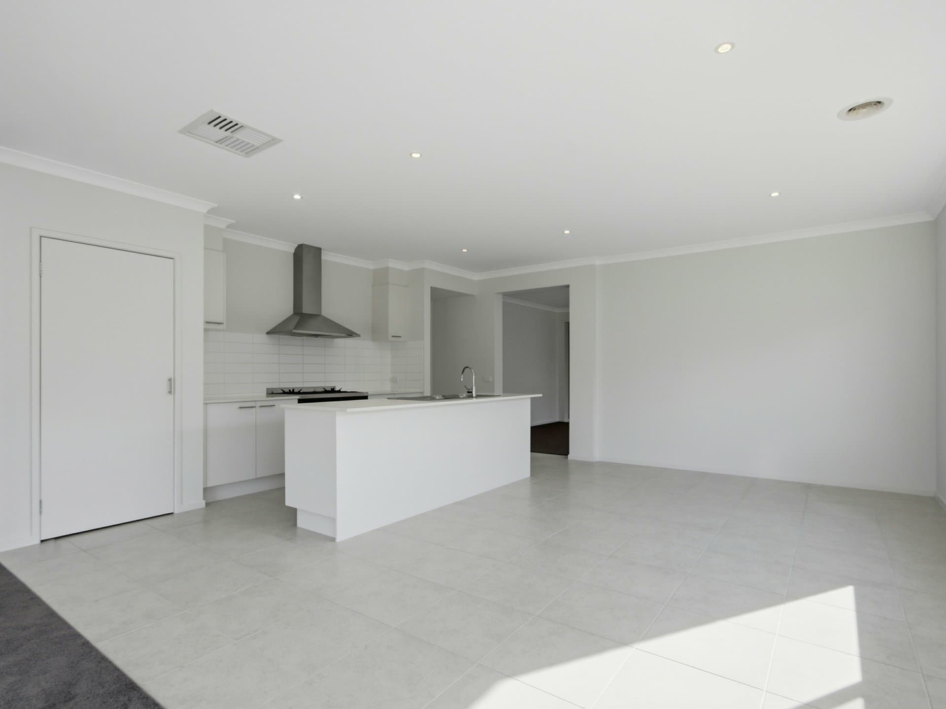 18 Dianella Place, Bairnsdale, Bairnsdale - Thumbnail 5