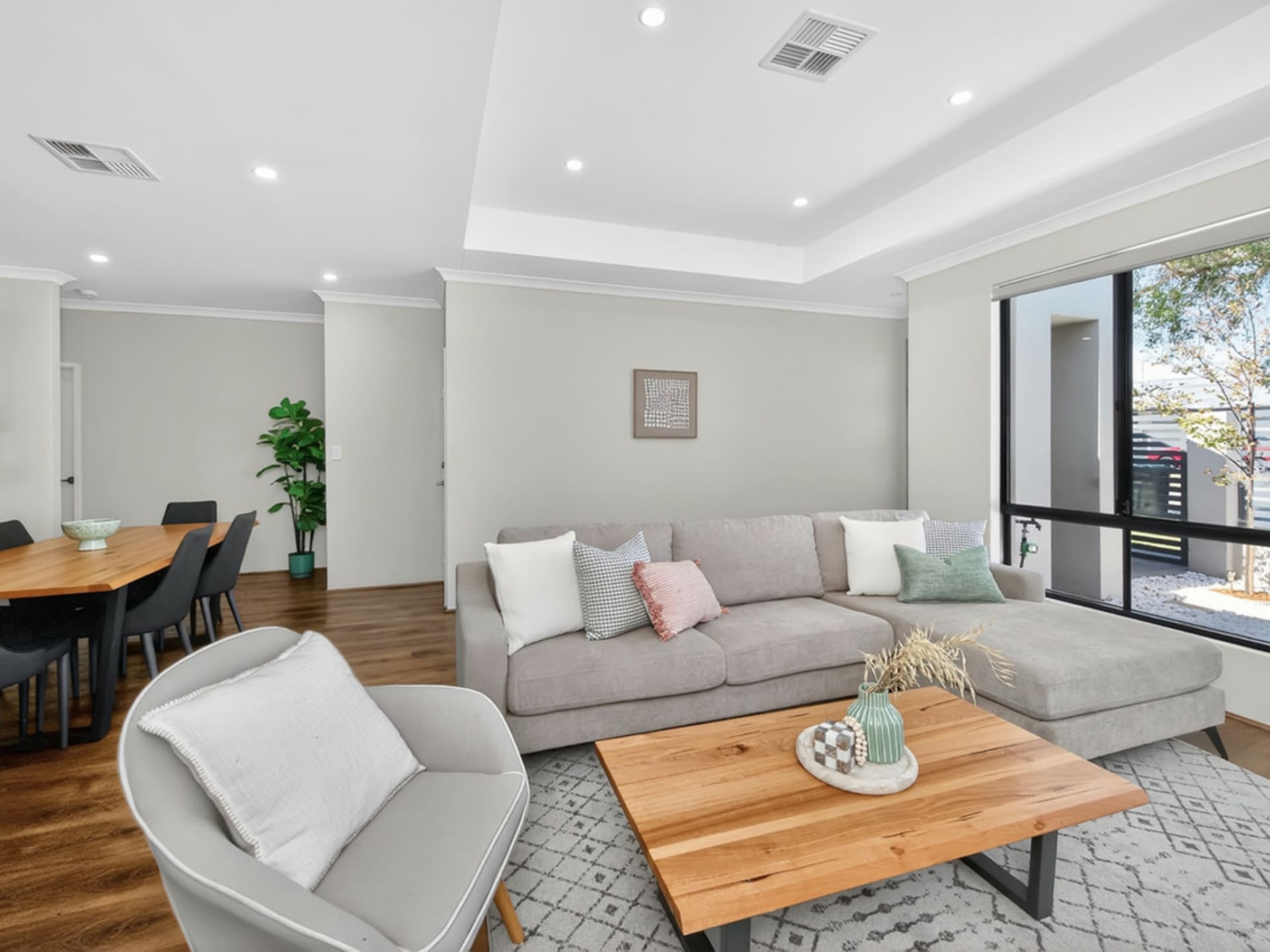 1/8 Spring Avenue, Middle Swan, Middle Swan - Thumbnail 4