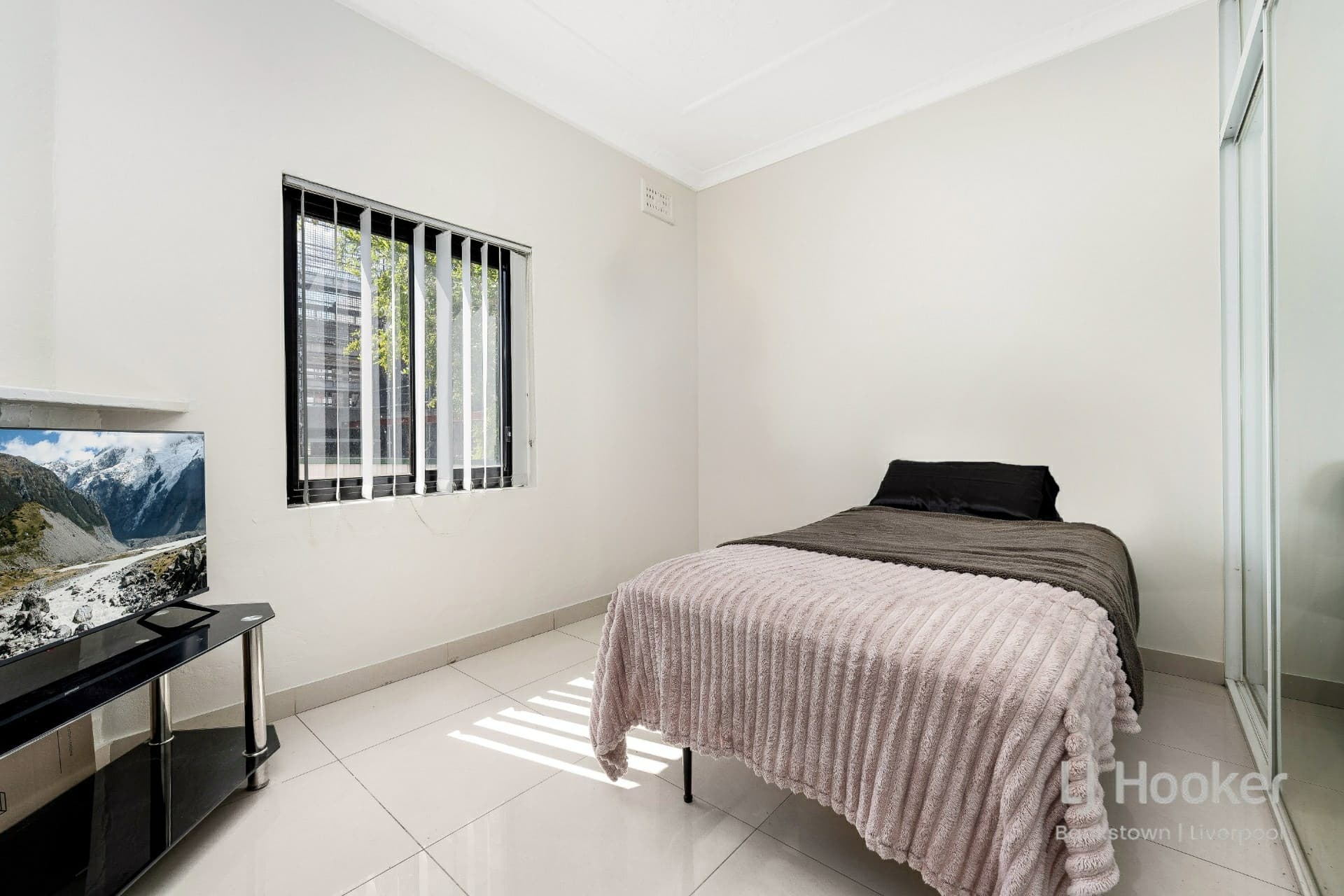83 Acacia Avenue, Punchbowl, Punchbowl - Thumbnail 6