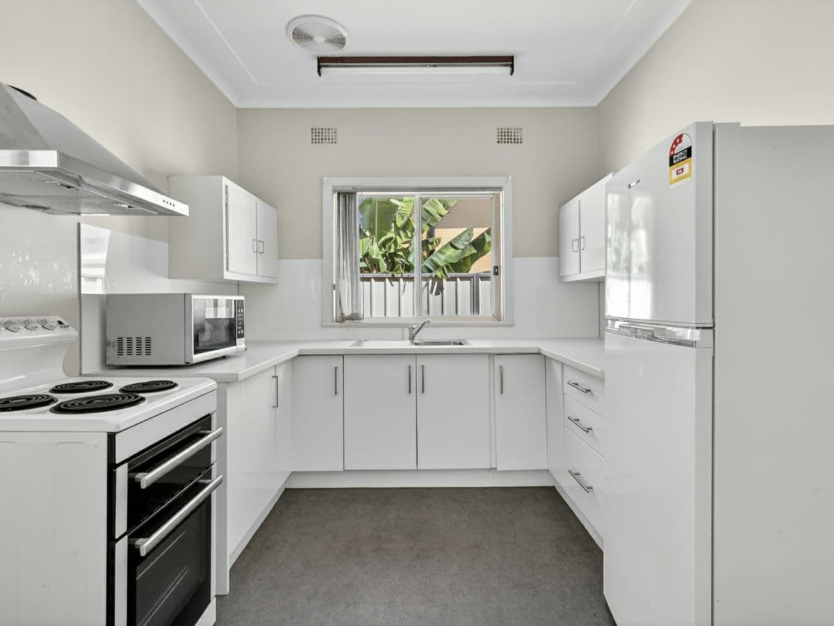 85 Mort Street, BLACKTOWN, Blacktown - Thumbnail 4