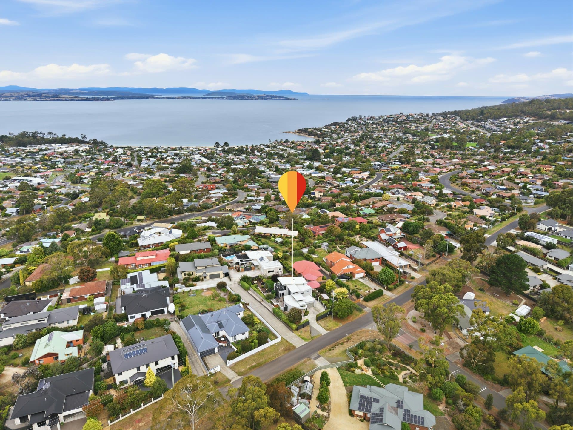 71 Burwood Drive, Blackmans Bay, Blackmans Bay - Thumbnail 7