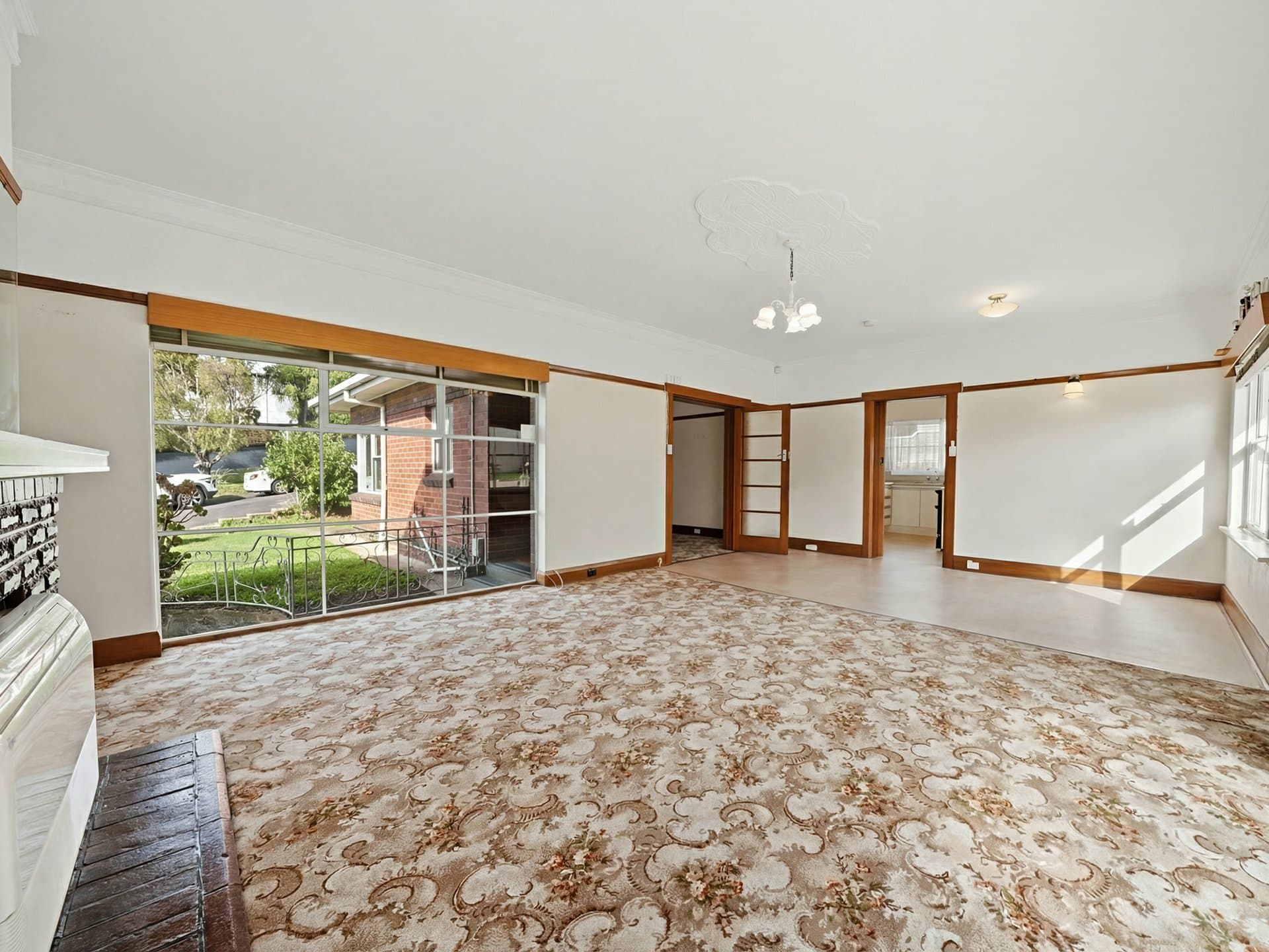 7 Lyndhurst Avenue, North Hobart, Mount Stuart - Thumbnail 6