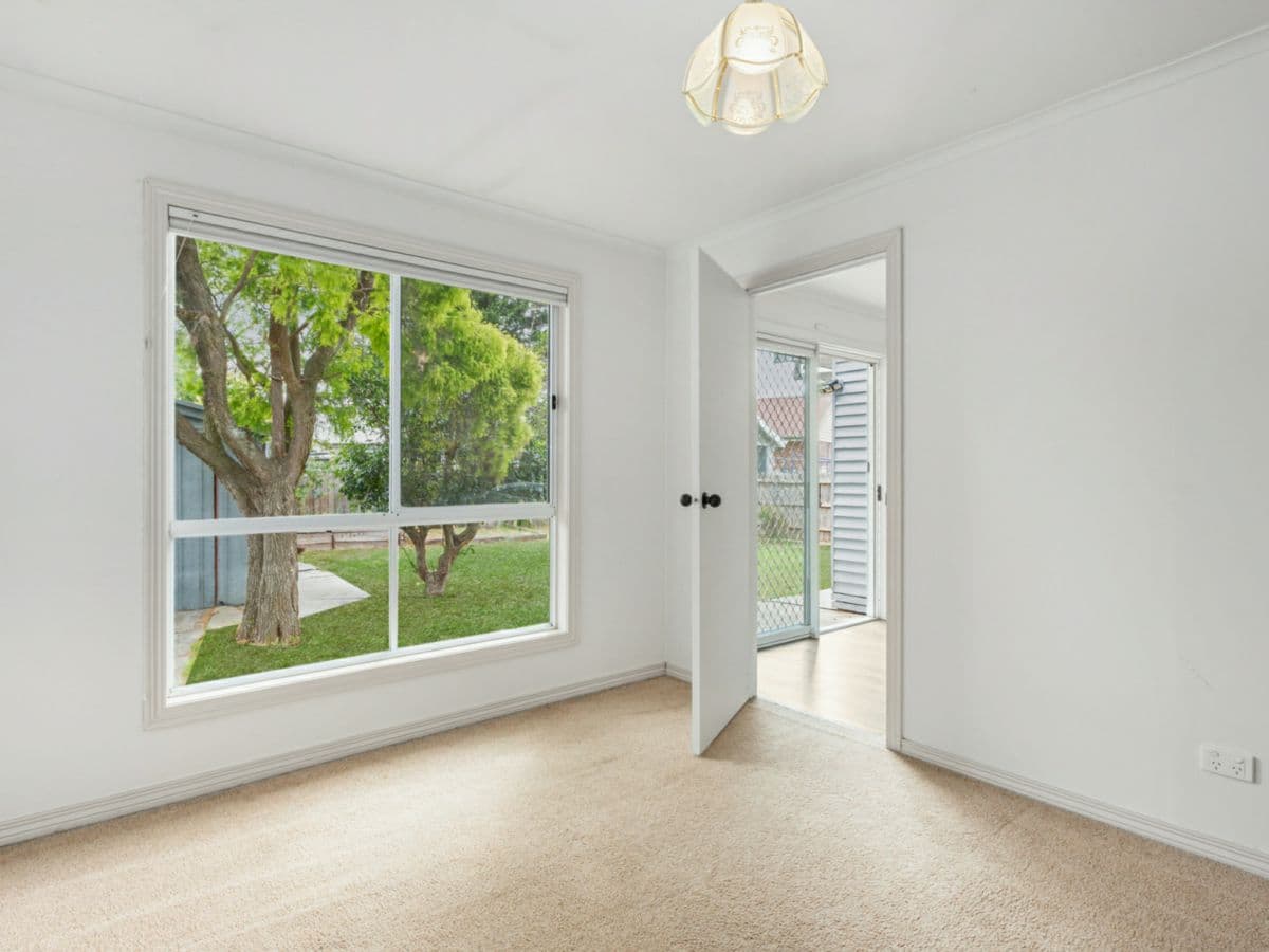 32 Wilkinson Crescent, BELLFIELD, Bellfield - Thumbnail 7