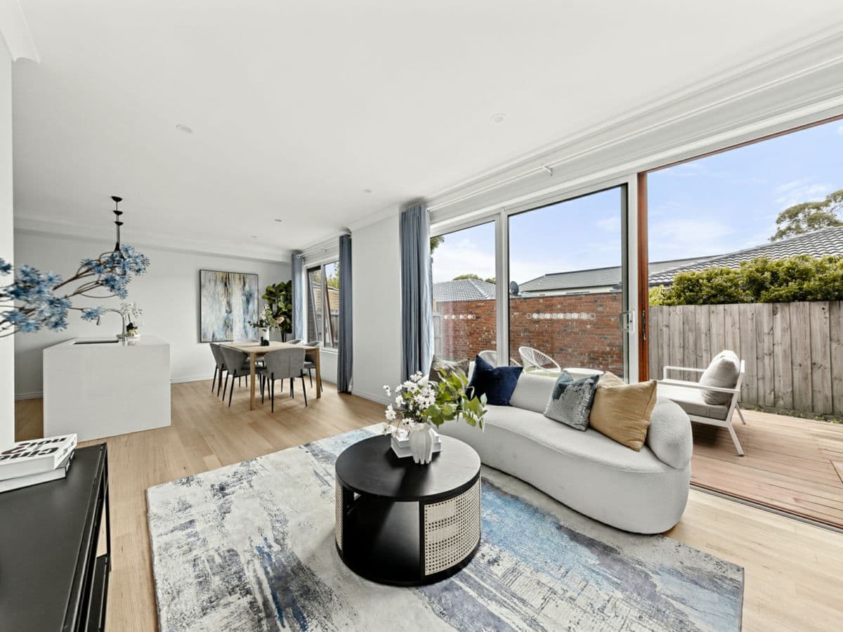 2/34 Greenwood Street, BURWOOD, Burwood - Thumbnail 3