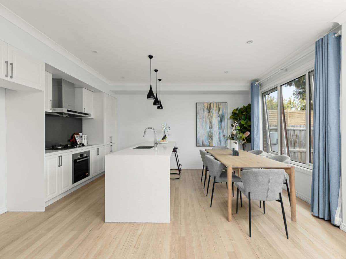 2/34 Greenwood Street, BURWOOD, Burwood - Thumbnail 4