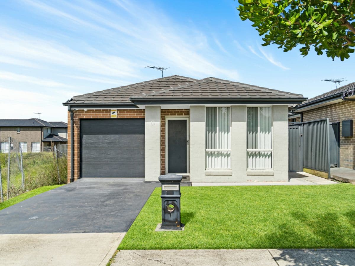 6 Lapwing Street, AUSTRAL, Austral - Image 1