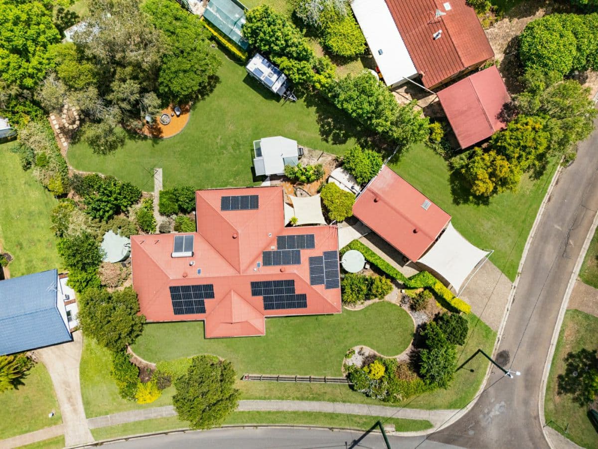 54 Flame Tree Court, WALLOON, Walloon - Image 1