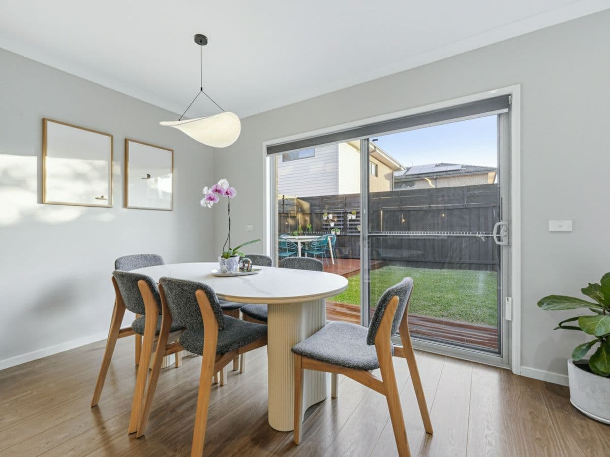 28 Havenstone Drive, KEYSBOROUGH, Keysborough - Thumbnail 4