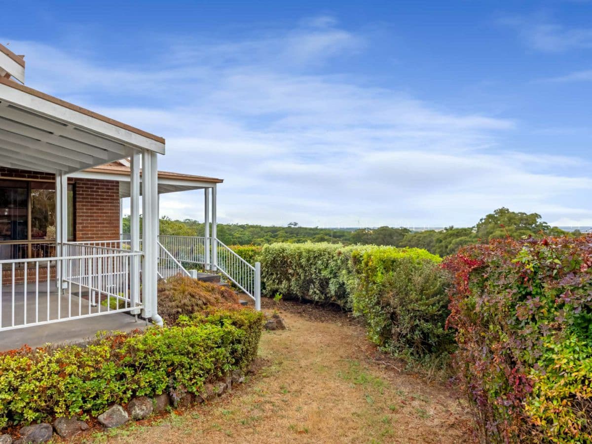 15 Mahers Lane, MOUNT EGERTON, Mount Egerton - Thumbnail 3