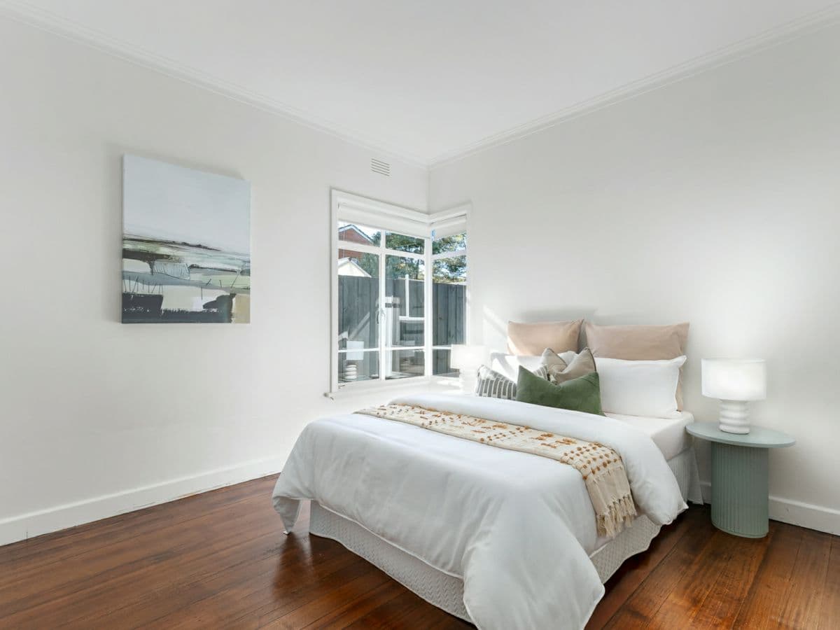 8 Waiora Road, ROSANNA, Rosanna - Thumbnail 6